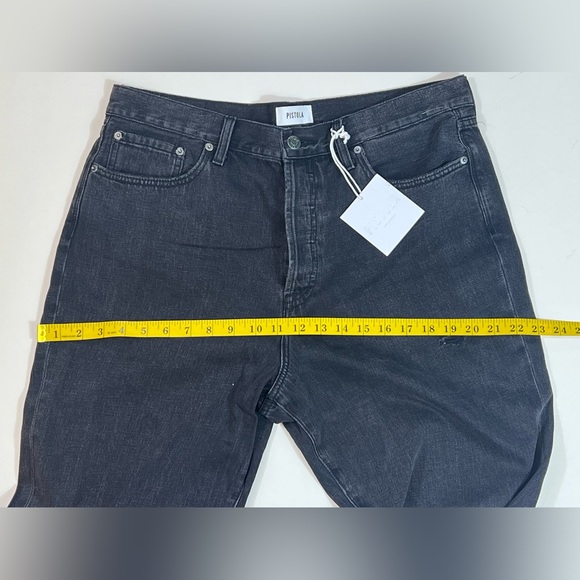 NWT Pistola Cassie Super High Rise Straight in Night Shade Distressed Size:32 - Picture 13 of 14